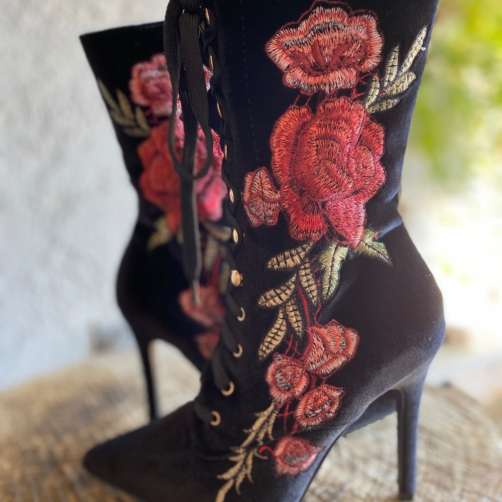 Cape Robbin Women's Embroidered Lace Up Boots - Picture 2 of 8